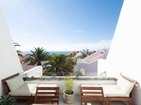 Apartamento con vistas al mar golf piscina bbq